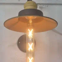 چراغ دیواری