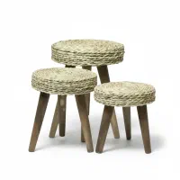 استند سه پایه حصیری و فلزی . تک و عمده