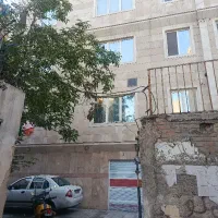 ۷۵ متر ۲ خواب آسانسور انباری مترو بریانک گمرک