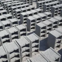 بلوک محکم ودرجه۱بدون شکستگی تحویل پای کار