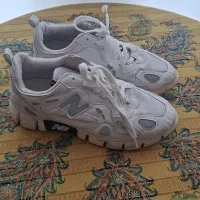 کتونی نیوبالانس