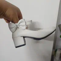 لباس وکفش بچه