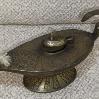 چراغ جادو برنجی قدیمی سنگین