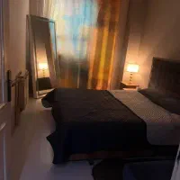 تختخواب ۲ نفره ب همراه مبلمان