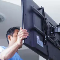 نصب انواع تلوزیون روی دیوار