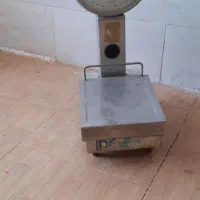 ترازو عقربه‌ای قدیمی آنتیک (تا ۲۰ کیلو)