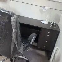 میز و صندلی