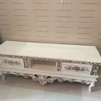 میز تی وی و جاکفشی