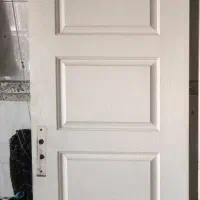 یک عدد درب چوبی چپ بازشو