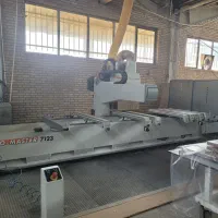 نیروی CNC کار مونتاژ کار و کارگر ساده