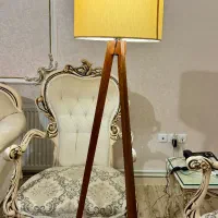 آباژور ۳ پایه چوبی بلند