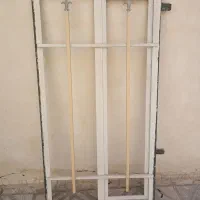 پنجره فلزی حفاظ دار
