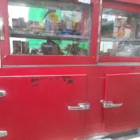 یخچال ویترینی در حدنو