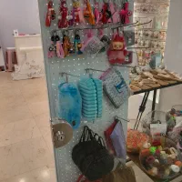 سه عدد استند زیر قیمت
