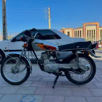 موتور۱۲۵