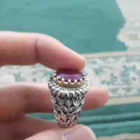 انگشتر مردانه فیروزه نیشابور،یاقوت سرخ معدنی