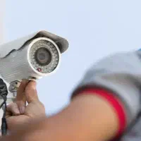 نصب دوربین مداربسته و دزدگیر