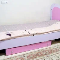 تخت یک نفره