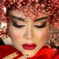 میکاپ ، اماده همکاری به عنوان ازدواج آسان