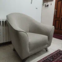 مبل تک