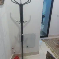 چوب لباسی ایستاده