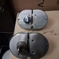 قفل در  شیشه ای نو به همراه کلید