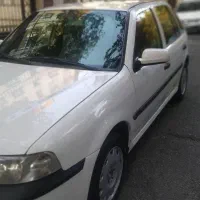 فولکس گل ۸۸ سفید بسیار سالم و زیبا