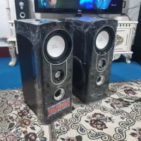 یک جفت باند دی جی
