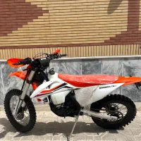 تریل وای بی برمودا اب خنک ۴۰۵