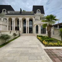 عمارت-مجلل-1000-متری-زیر-قی-مت