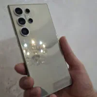 اس بیست و چهار اولترا