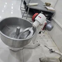 نانوایی خمیرگیر اصفهان نمونه