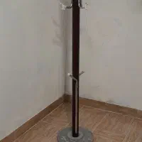 آویز لباسی فلزی