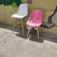 صندلی فایبر با پایه چوب