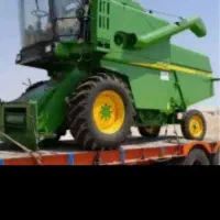 کمباین جاندیر 1055