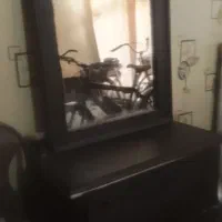 کمد‌لباس‌واینه