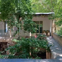 خانه ویلایی و باغ