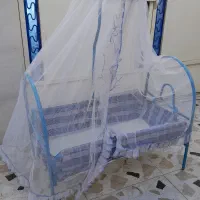 تخت بچه فلزی