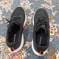 یک جفت کتانی ۳۶۱ اصلی