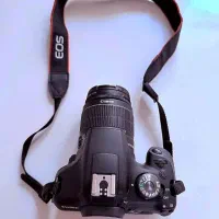 دوربین canon 2000 d