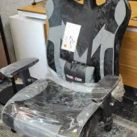 صندلی گیمینگ راحت نشین