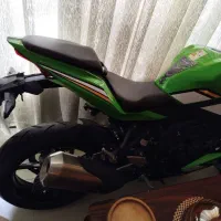 موتورکاوازاکیNiNJA ZX-25R-249نواستارت نزدم سندسفید