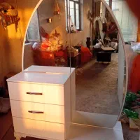 میز آرایش ومیز کار مخصوص اتاق خواب ورزشگاه زنانه