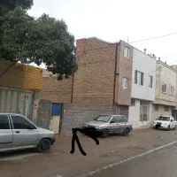 زمین-با-پروانه-ساخت