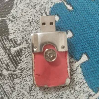 فلشGB ۸ گیگابایت
