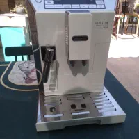 اسپرسو ساز نیمه‌صنعتی تمام اتوماتیک دلونگی