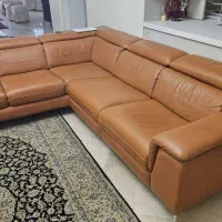 مبل چرمی تخت شو برقی ساخت مالزی