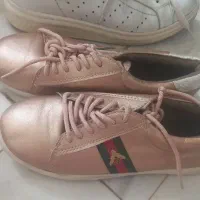 فروش کفش و کتونی