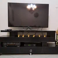 میز TV ام دی اف