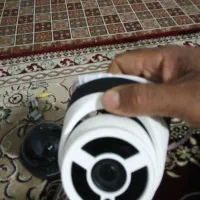 دوتا دوربین مداربسته